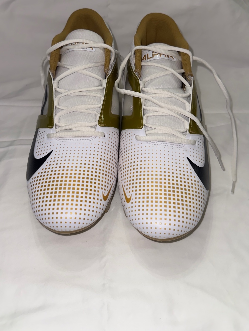 NEW Nike Alpha Menace 4 Pro Football Cleats White/Gold/Black US 14 - Picture 2 of 4